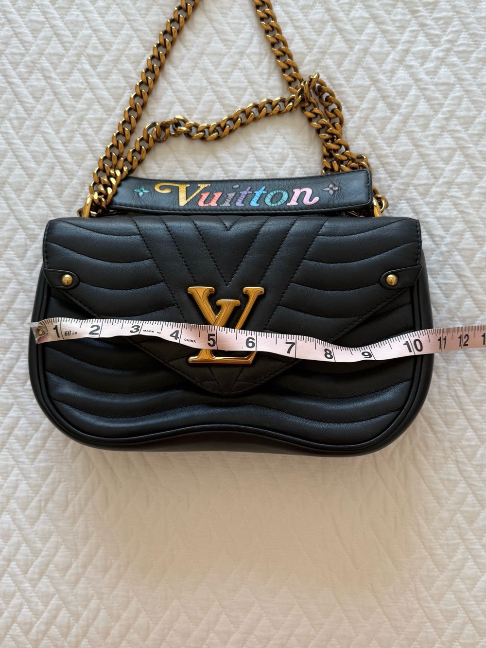 Louis Vuitton New Wave Black Quilted Shoulder Bag Multicolor Rainbow Logo Strap - Picture 9 of 15